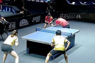 乒乓球男单1/4决赛-中国选手王楚钦4-0轻取韩国选手林钟勋晋级4强